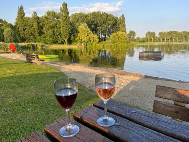 Maasparcje Ecolodge K2 Roermond Dış mekan fotoğraf