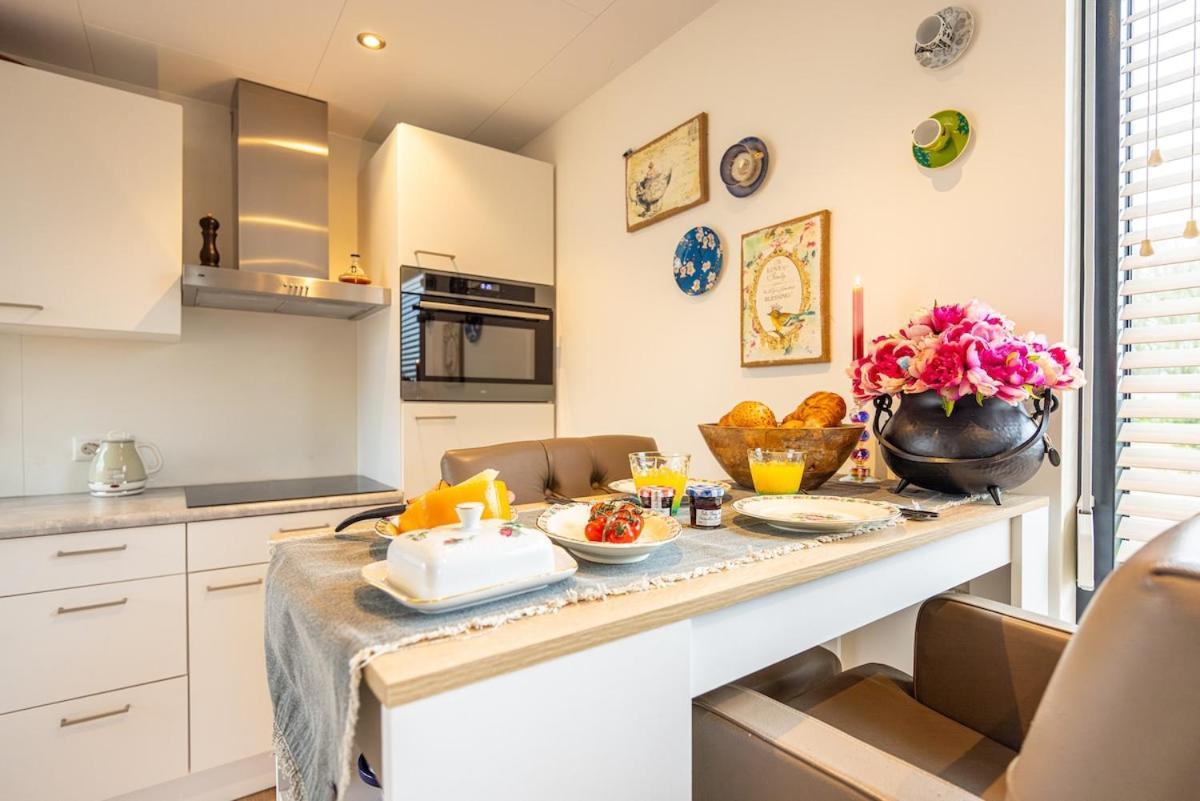 Maasparcje Ecolodge K2 Roermond Dış mekan fotoğraf
